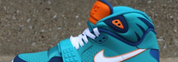 Nike Air Trainer SC II High QS NFL Miami Dolphins 