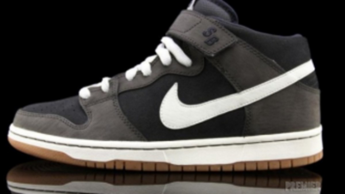 Nike SB Dunk Mid Pro - Midnight Fog | Complex