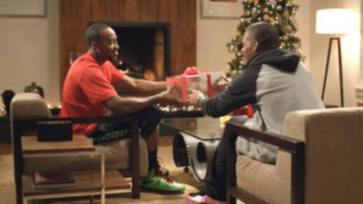 Foot Locker TV Spot, 'Fishing Hat' Featuring Victor Cruz and Hakeem Nicks 