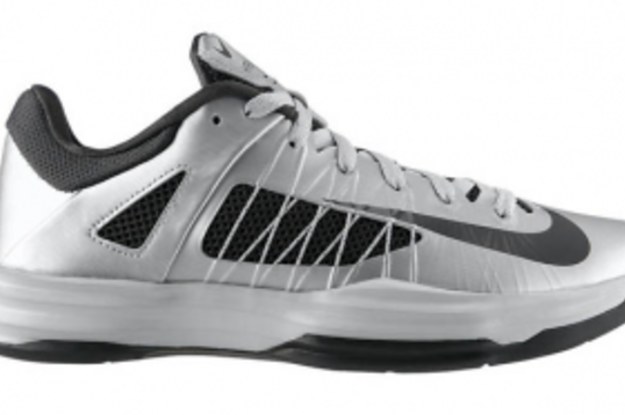 Nike Hyperdunk 2012 Low Now Available | Complex