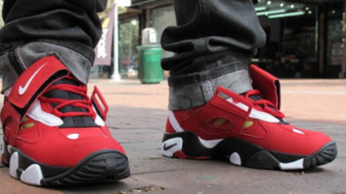 It's "Prime Time" once again as Deion Sanders' Nike Air Diamond Turf II signature shoe prepares for a return to retail in the original "49ers" colorway.