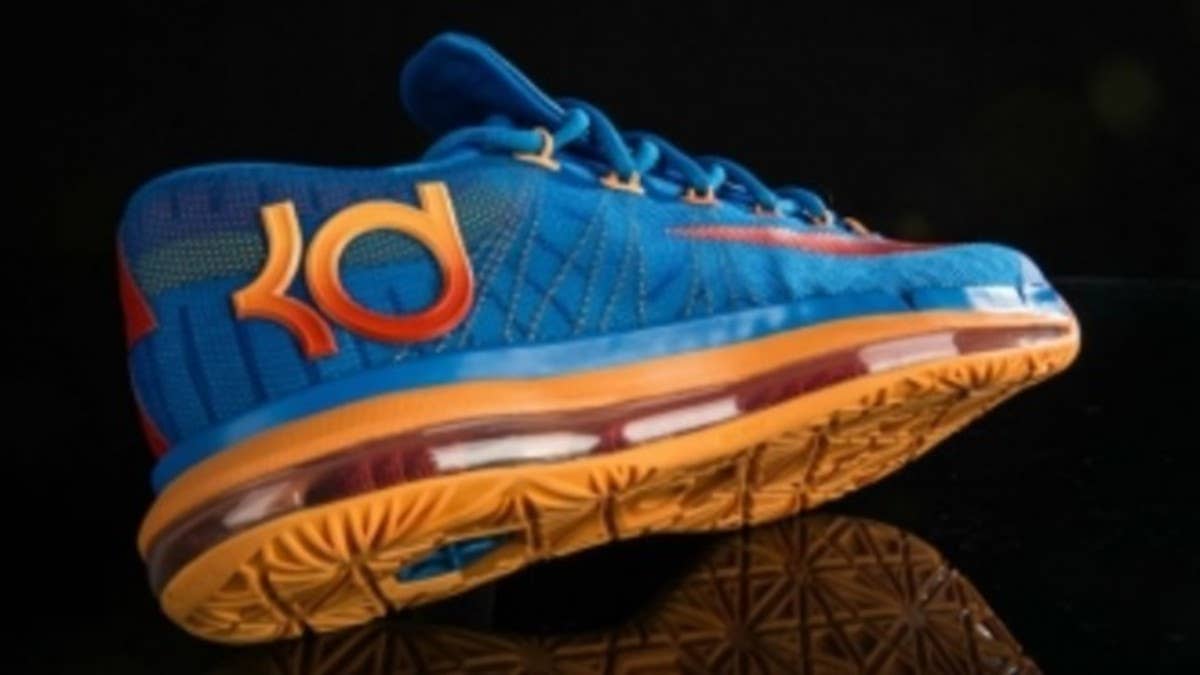 Full-length Zoom makes its KD signature line debut.