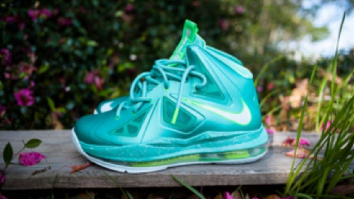Young LeBron James fans will also be able to join next weekend's Easter celebration with the release of this all new mint-colored LeBron X GS.