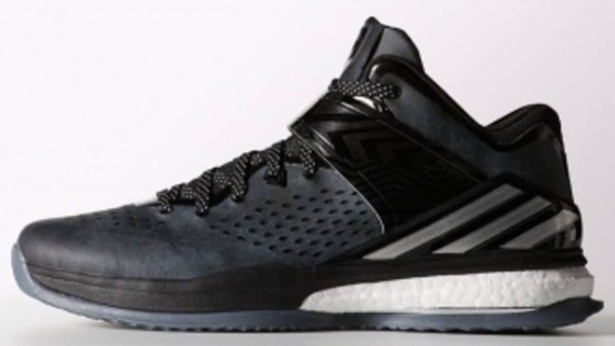 We continue to preview the upcoming adidas RG3 Boost training shoe, this time in a new stealth colorway.