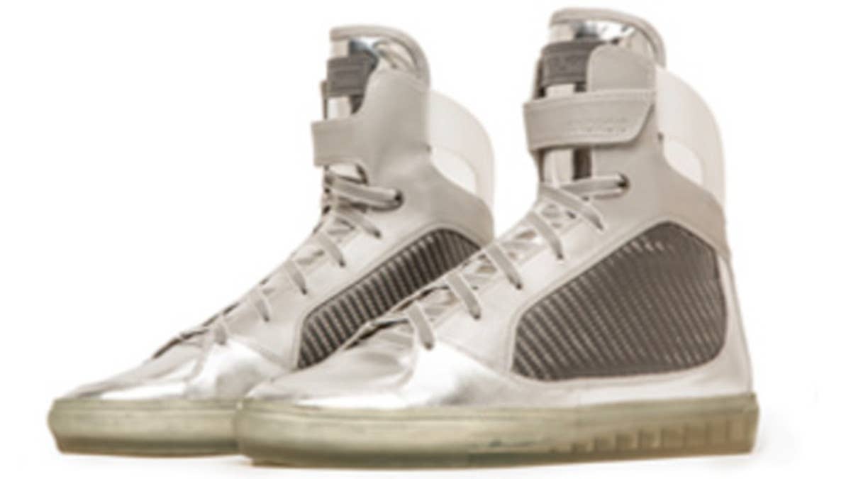 GE, JackThreads & Android Homme Reinvent the Moon Boot in celebration of the 45th Anniversary of the Moon Landing.