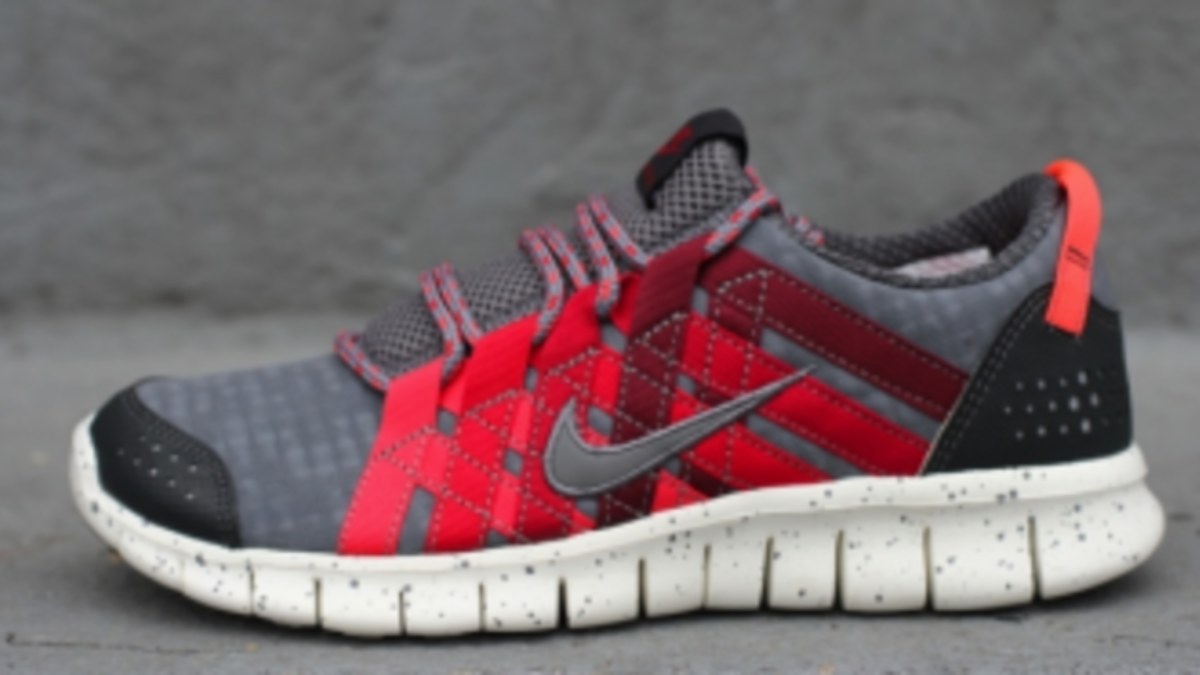 Nike free cheap powerlines ii red