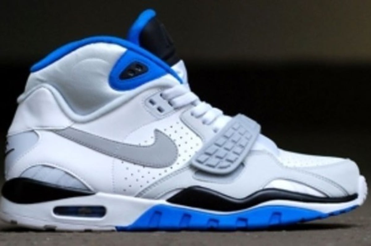 Sneaker Of The Week: Nike Trainer 1990 OG Bo Jackson 