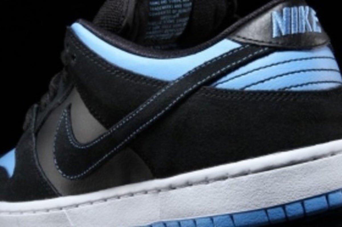 Nike Men's Dunk Low Pro SB Black/Black/University Blue Skate Shoe