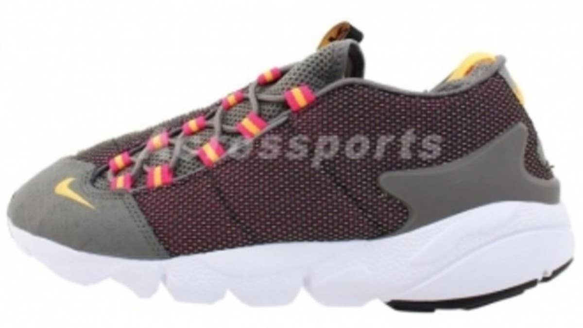 Nike Sportswear's Air Footscape Motion returns for the fall in a subtle yet still vibrant combination of colors.