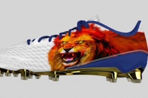 snoop dogg football cleats