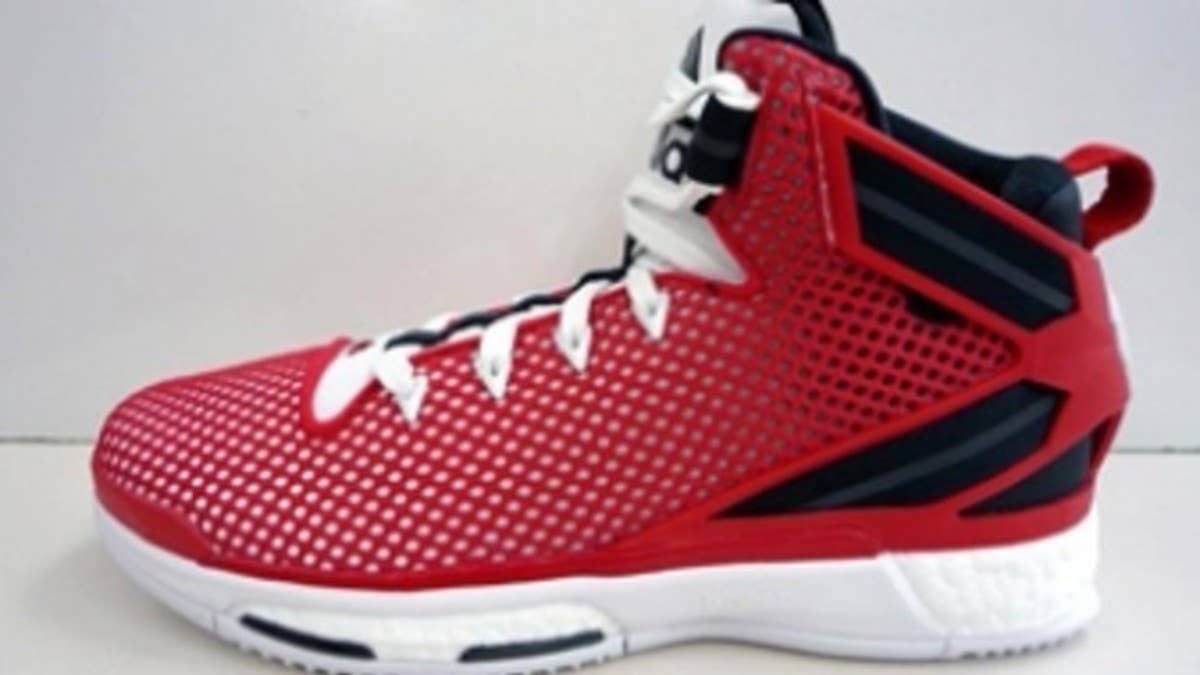 Another Bulls colorway of the adidas D Rose 6.