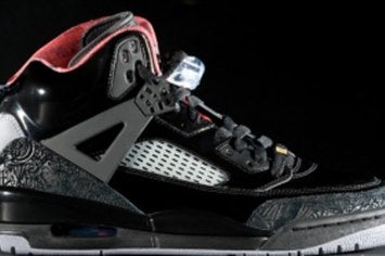 jordan spizike black varsity red stealth