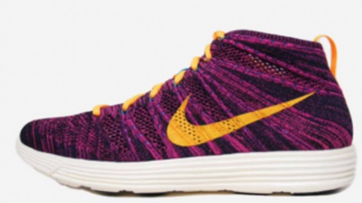 A halloween-like purple-based color scheme takes over today's second new colorway of the Lunar Flyknit Chukka by Nike Sportswear.