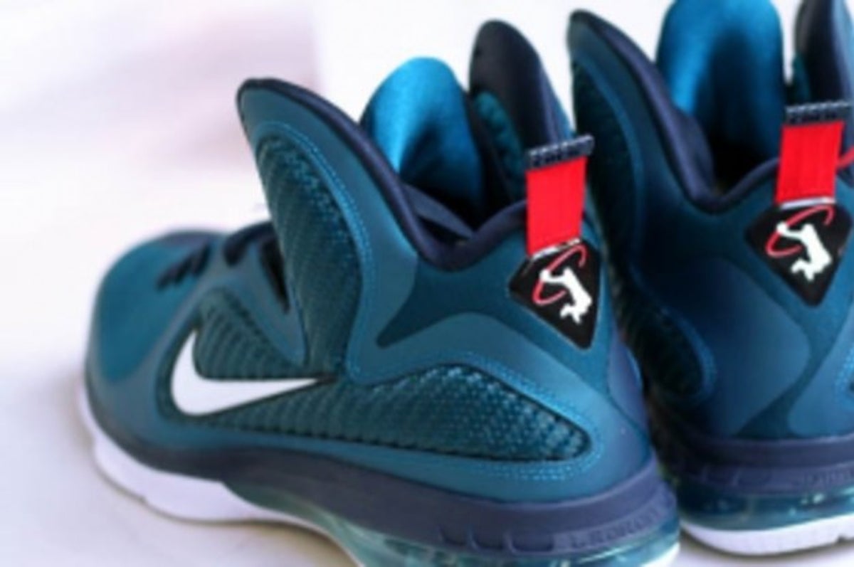 Nike LEBRON 9 Swingman IX DS Size 11 Seattle Mariners Ken Griffey