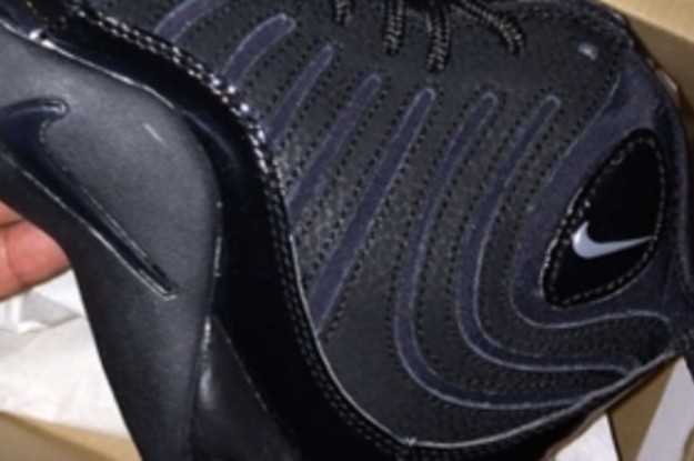 blackout nike boots