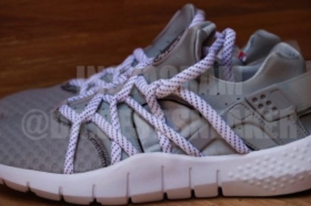 multicolor huarache sneakers