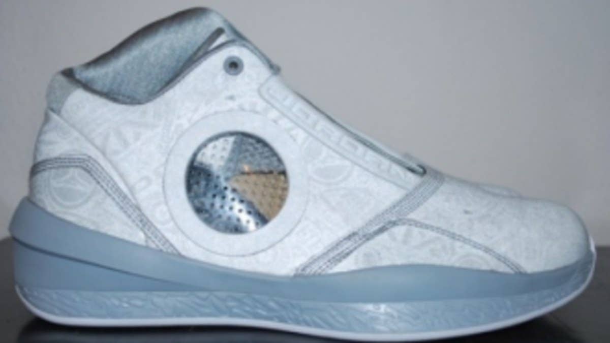 Photos of a 3M reflective Air Jordan 2010 sample that never made it to production.