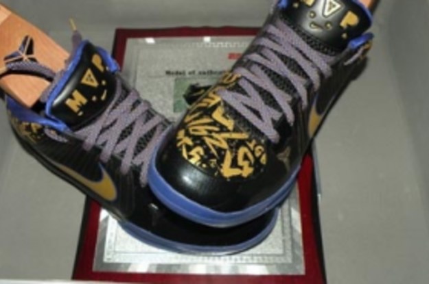 Kobe on sale 4 finals