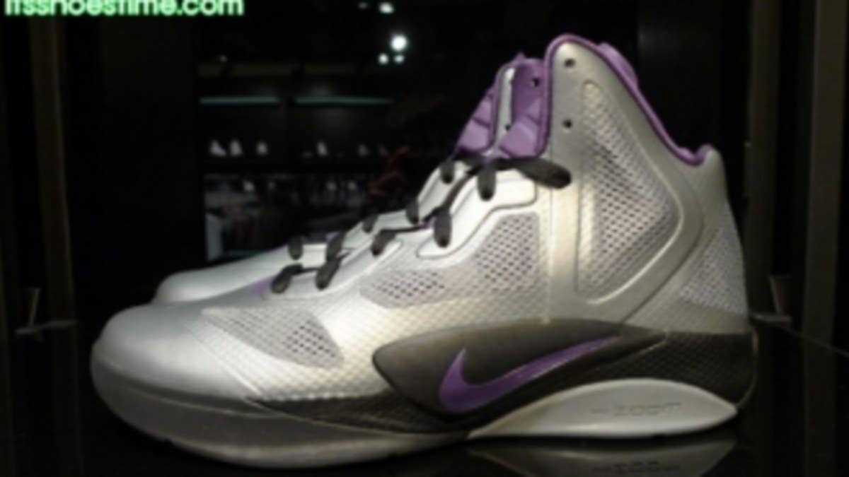 Another great look for the Zoom Hyperfuse 2011 is on the way from the Swoosh.