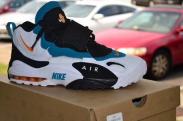 Nike air max store speed turf canada