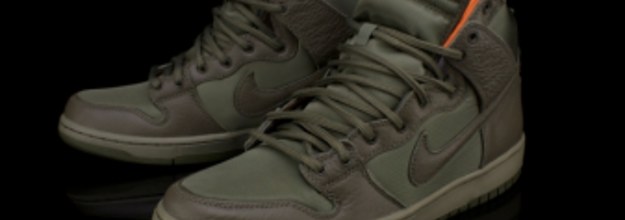 Nike SB x Frank Kozik Dunk High Premium QS | Complex