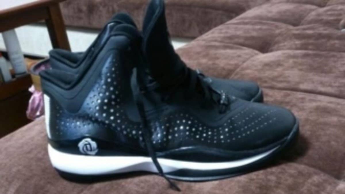 Here's our first detailed look at the next model in Derrick Rose's adidas team signature line — the 773 III.