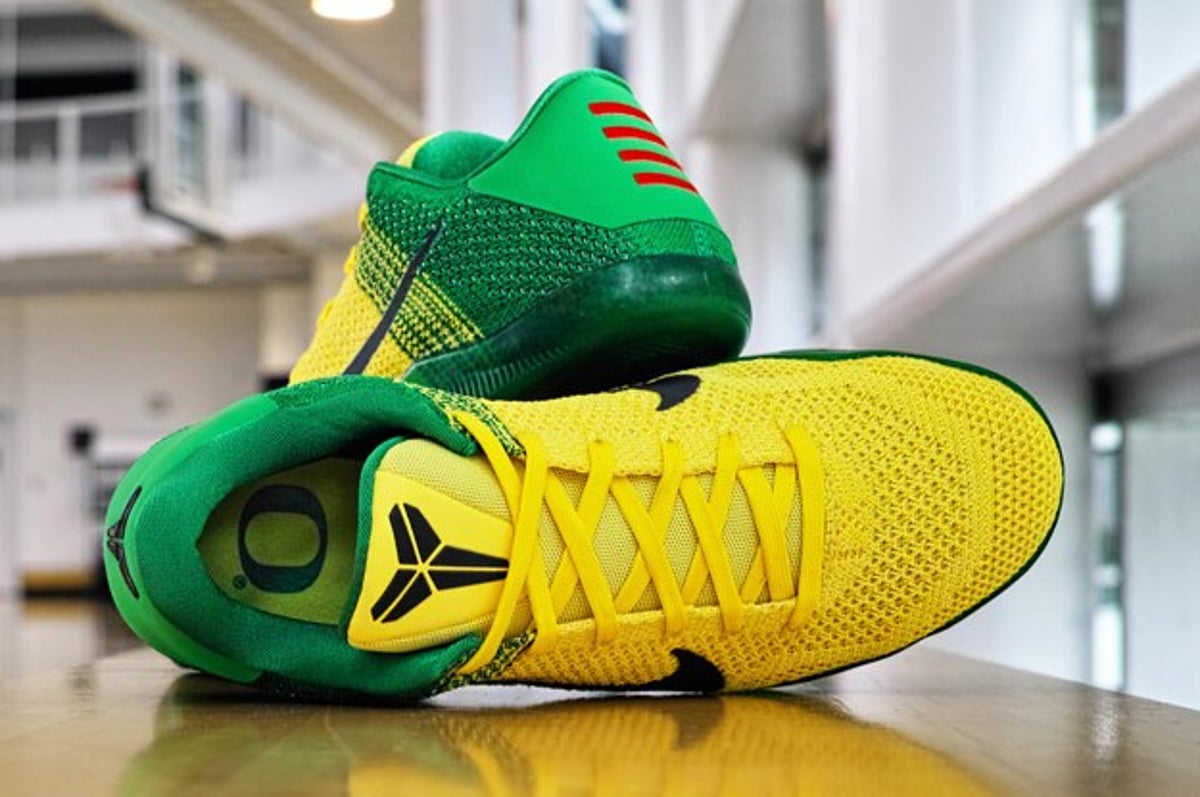 Check Out Nike's Custom Oregon Ducks Kobe 11 PEs - Addicted To Quack