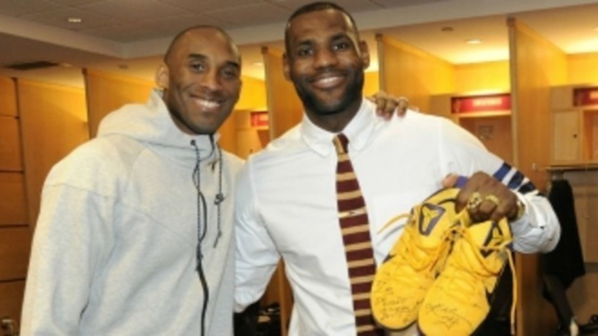 Kobe sales shoe sign