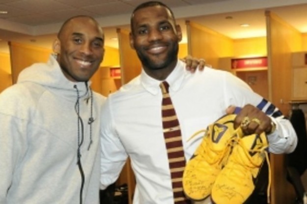 Kobe deals lebron shoes