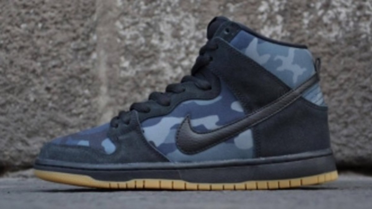 Brian Anderson Echoes on This Nike SB Dunk | Complex