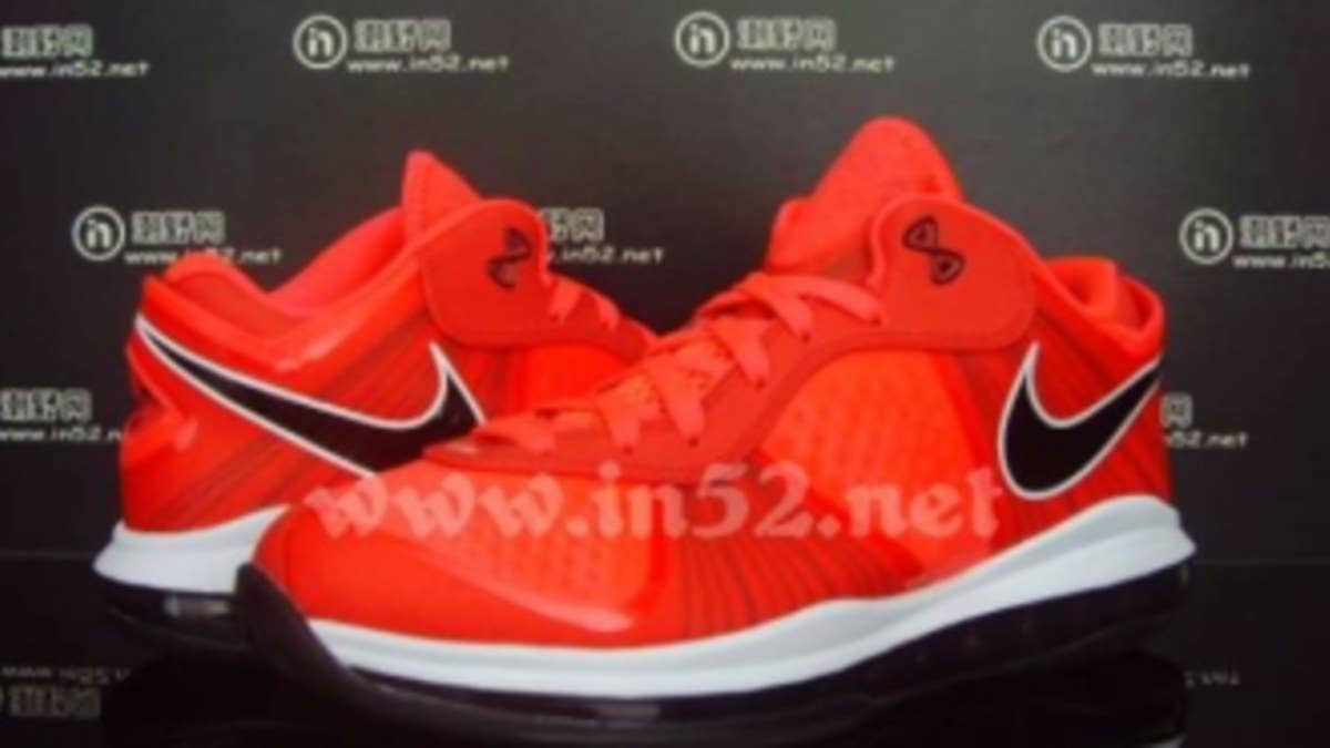 Here's the latest in what seems to be a daily look at the upcoming 'Solar Red' Nike Air Max LeBron 8 V/2 Low.