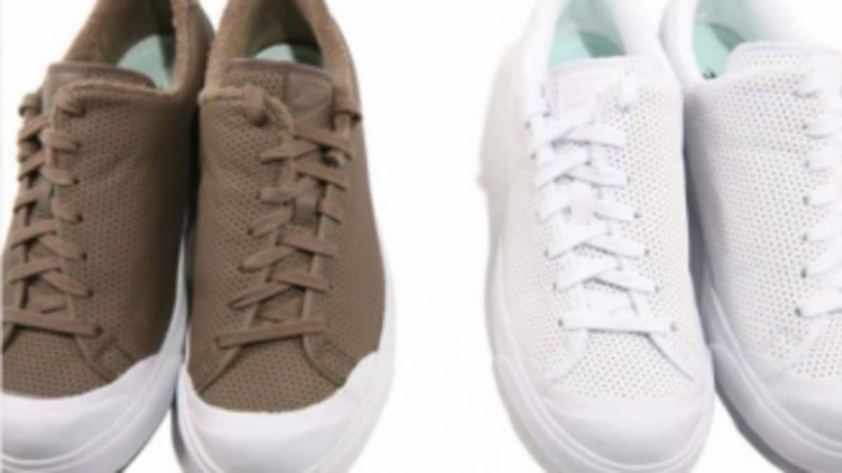Two all new colorways of the Nike All Court Twist LTR are on the way, this time arriving to us in a perforated leather construction.