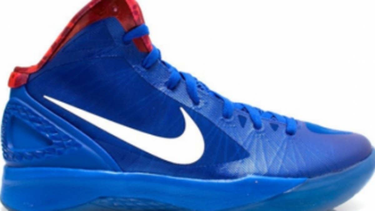 Another Blake Griffin exclusive colorway of the Zoom Hyperdunk 2011.