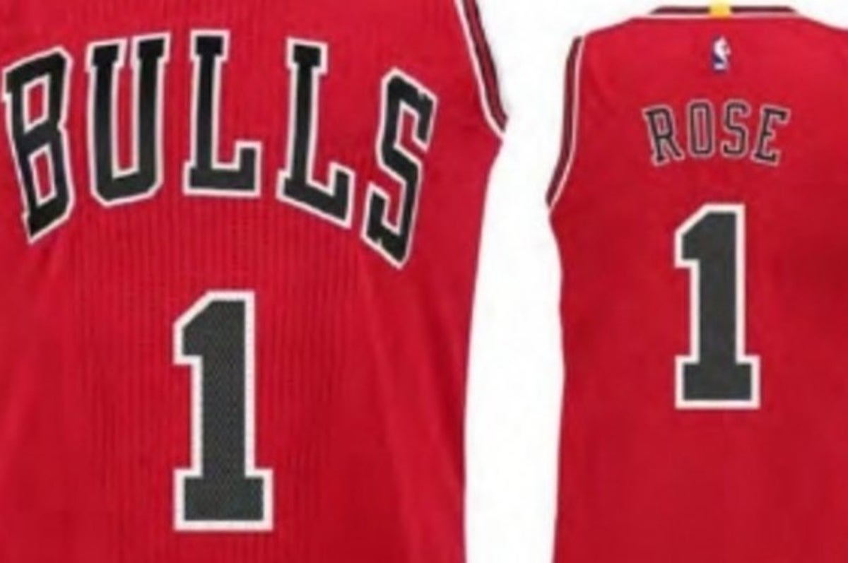 PHOTOS: NBA's Christmas Day jerseys feature first names on the back 