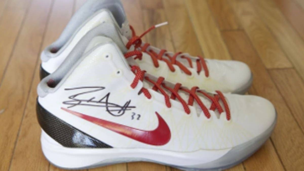 A look back at the Elite Hyperdunk worn by Blake Griffin at Staples Center.