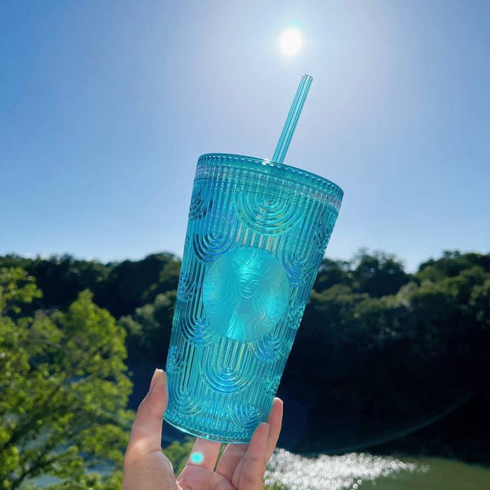 Starbucks Coffee（スターバックスコーヒー）のオススメのタンブラー「コールドカップタンブラーウェイブブルーグリーン473ml」