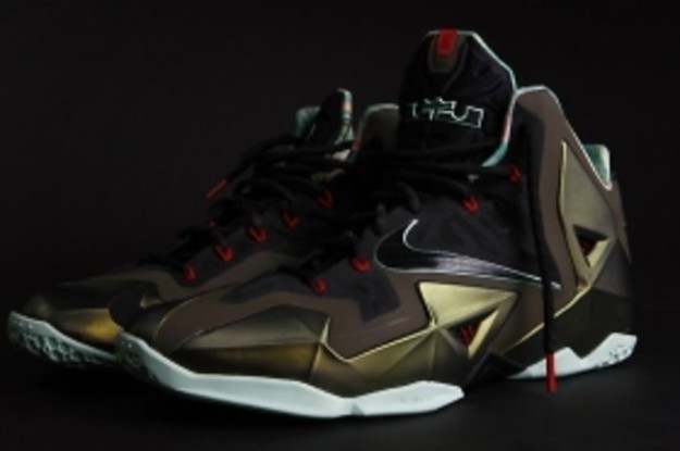 Lebron 11 sizing shop