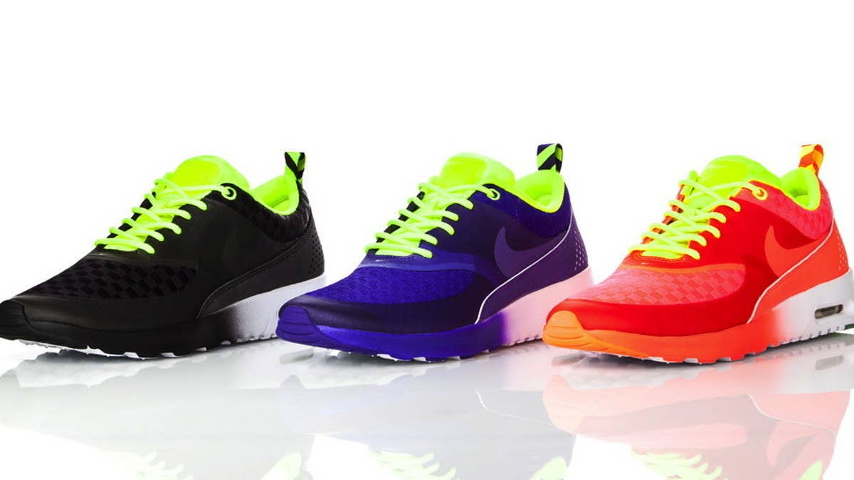 Nike Sportswear presents official images of the new Air Max Thea Woven, the latest iteration of the excellent womens lifestyle runner. 
