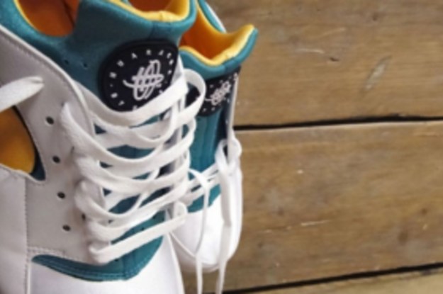 Nike huarache hotsell free run qs