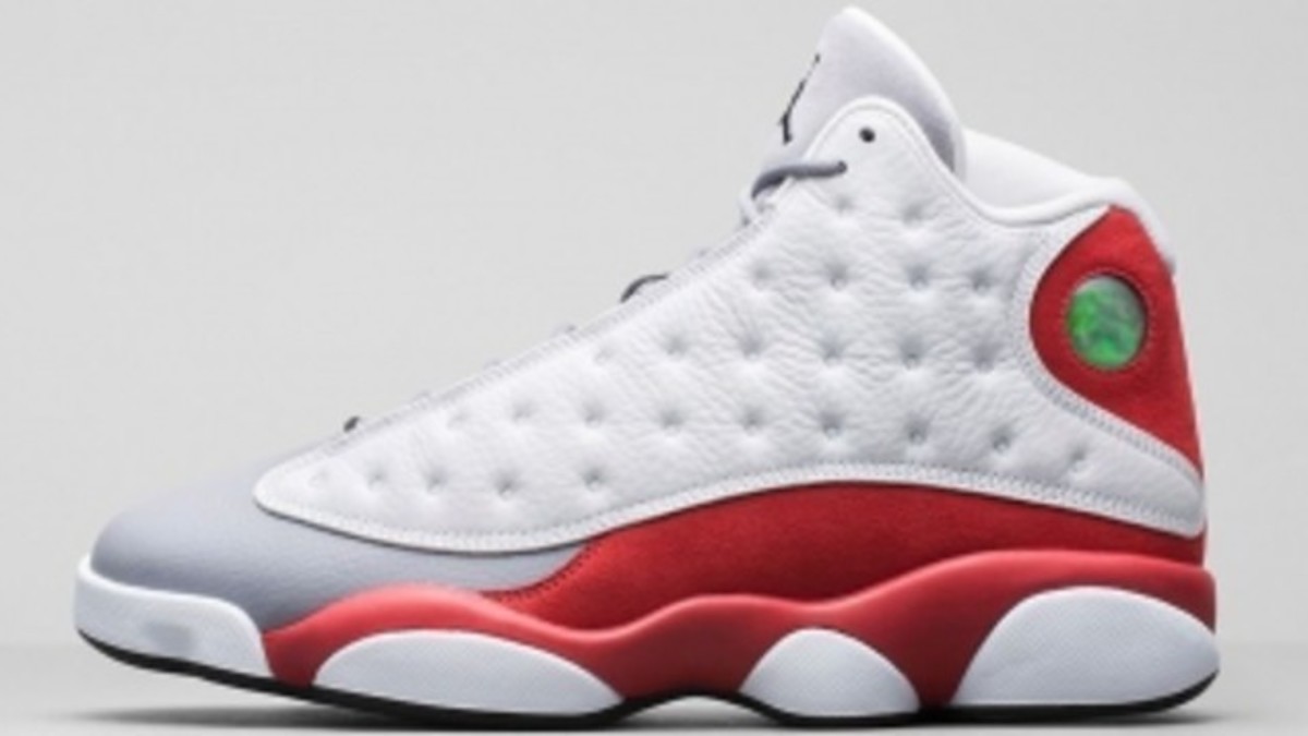 An Official Look at the Grey Toe Air Jordan 13 Retro Complex