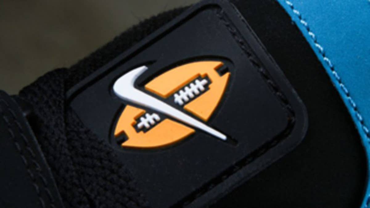 Enjoy a detailed look at tomorrow's release of the "Dolphins" Nike Air Max Speed Turf.