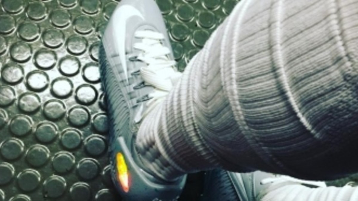 Nike vapor mags on sale
