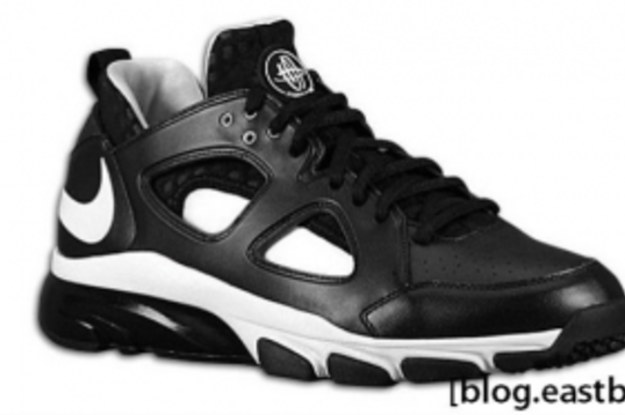mens nike trainer huarache