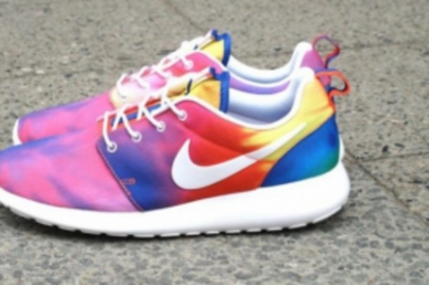 Roshe top run rainbow