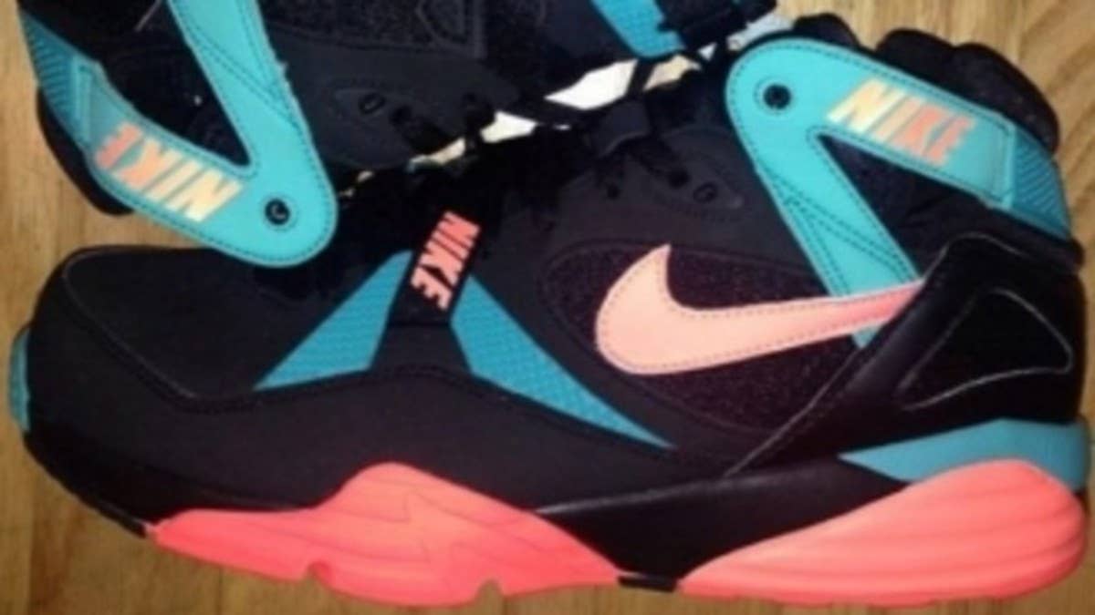 A classic Nike trainer is hit with a familiar color scheme for the summer.