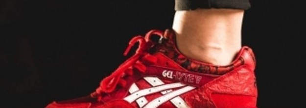 Asics gel v valentine top