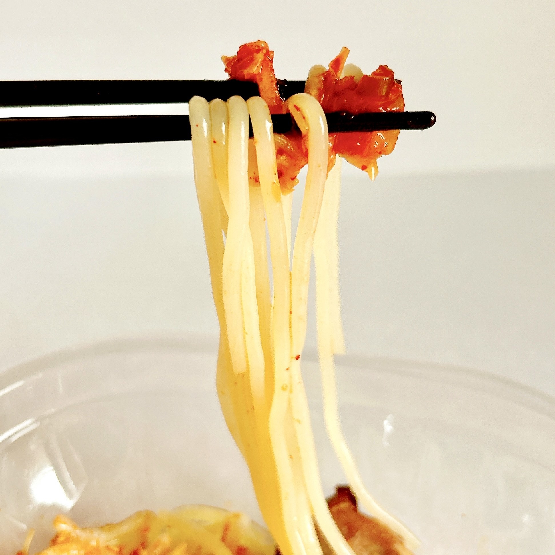 LAWSON(ローソン)のオススメのお弁当「うるもち!澄み渡るスープの冷麺」