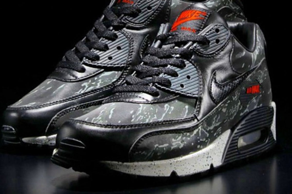 atmos Nike Max 90 'Black Tiger Camo' Complex