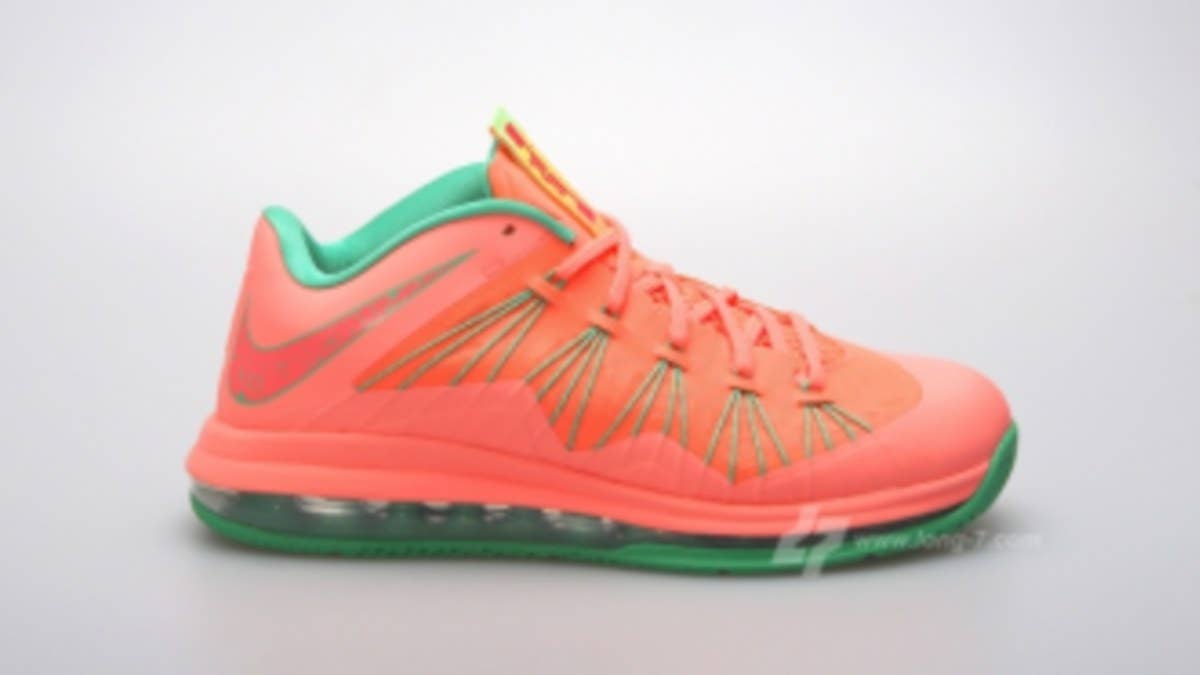 We're provided with our best look yet at the much anticipated "Watermelon" Nike LeBron X Low.