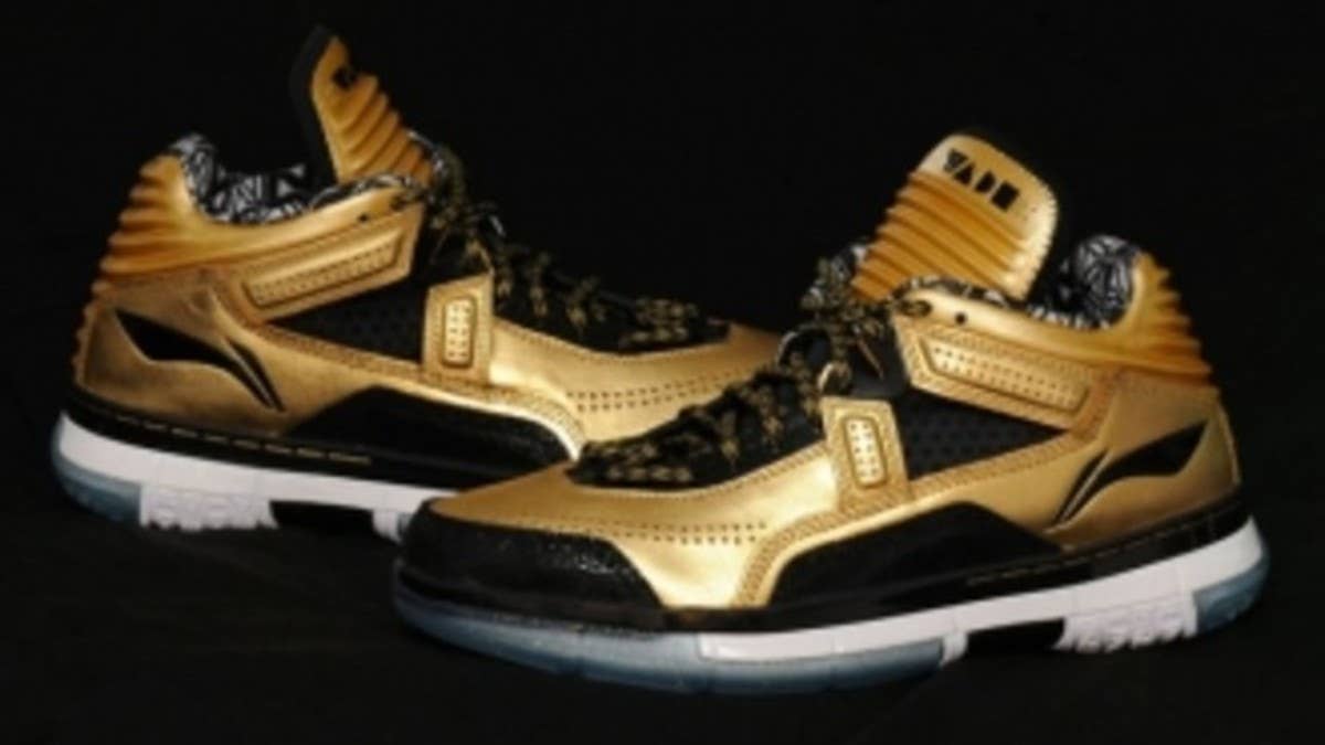 Debuted by Dwyane Wade during the NBA Finals, the "Gold Rush" Li-Ning Way of Wade Encore is launching stateside for the very first time exclusively at Miami-based retailer Sole Fly.